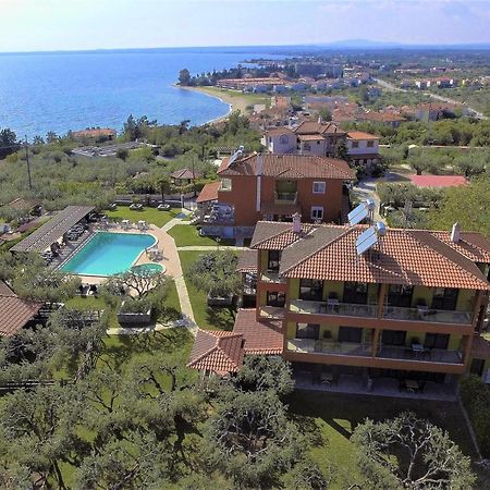 Sunday Resort Gerakini Exterior foto