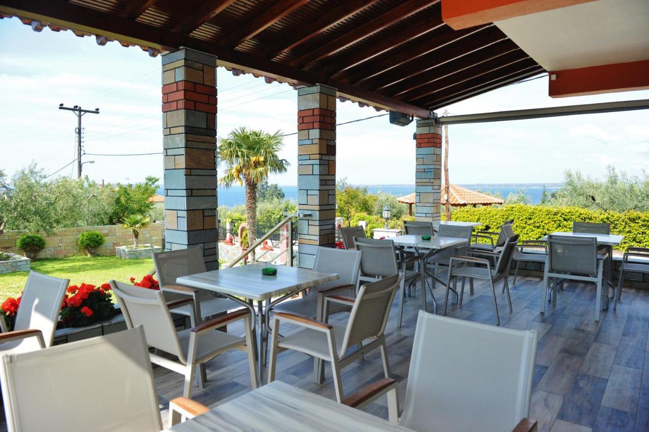 Sunday Resort Gerakini Exterior foto
