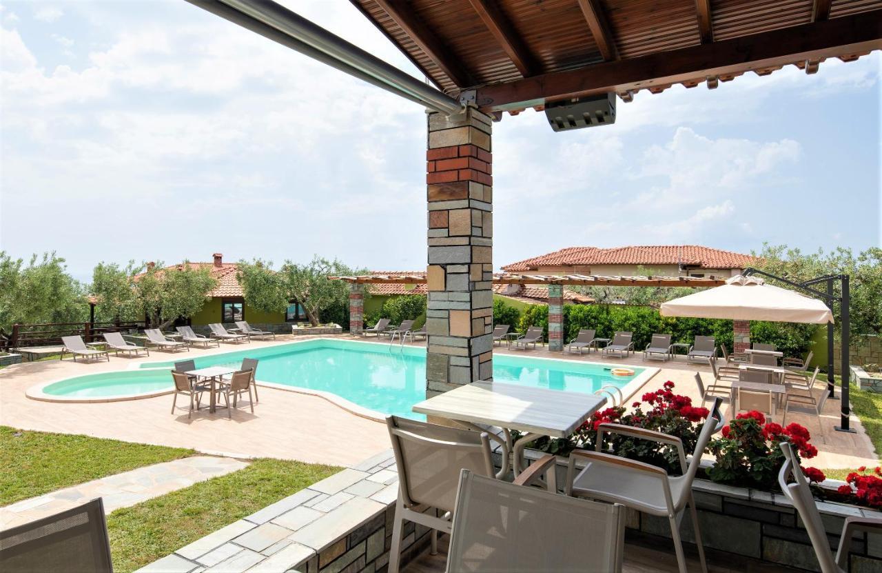 Sunday Resort Gerakini Exterior foto